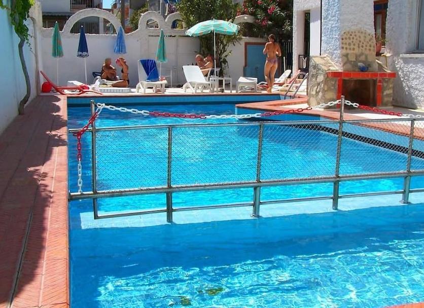 Kolam Foto