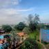Pemandangan luar