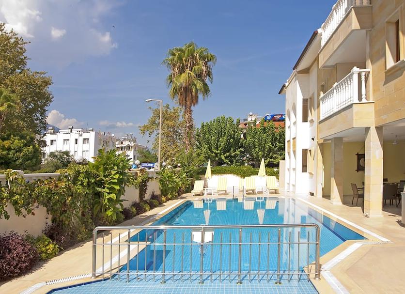 Kolam Foto