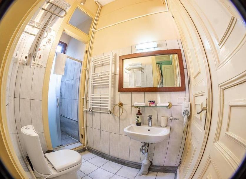 Kamar Mandi Foto