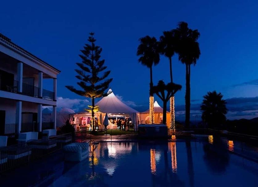 Kolam Foto