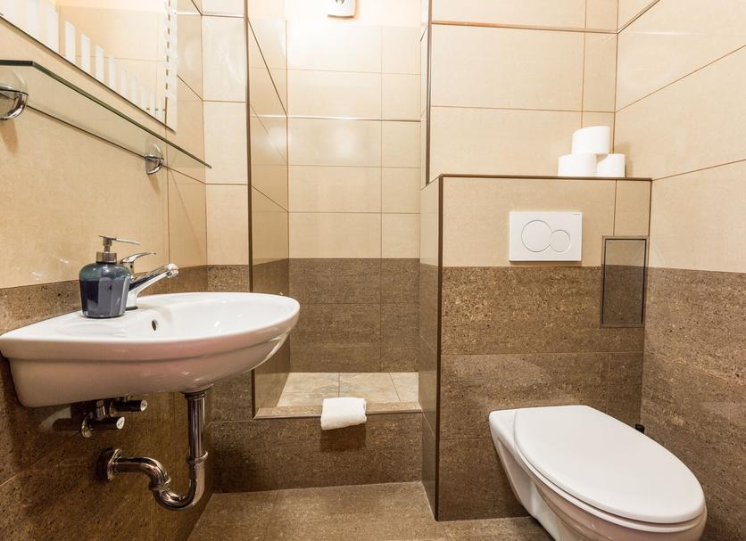Kamar Mandi Foto