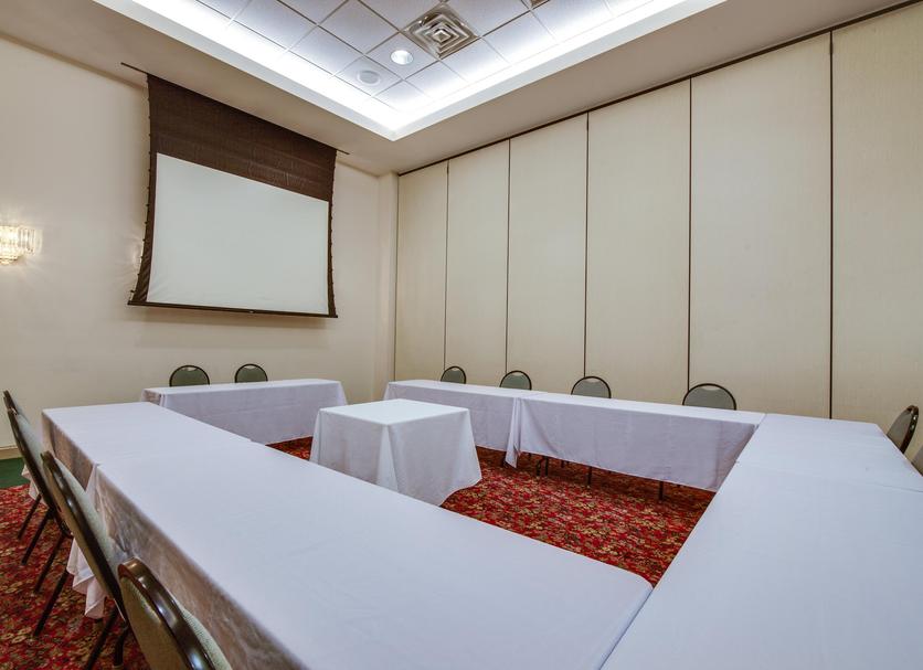 Ruang konferensi Foto