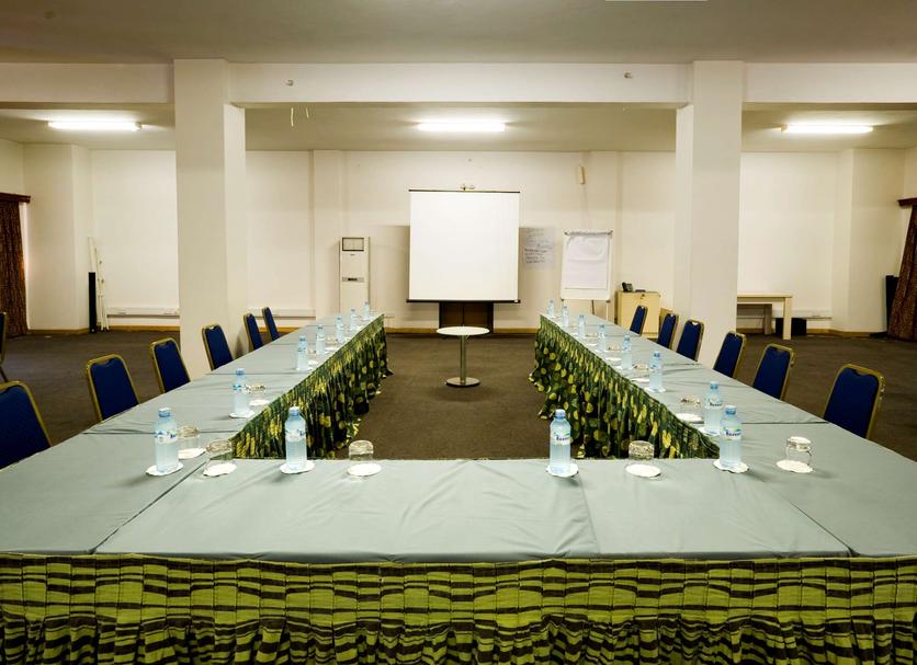Ruang konferensi Foto