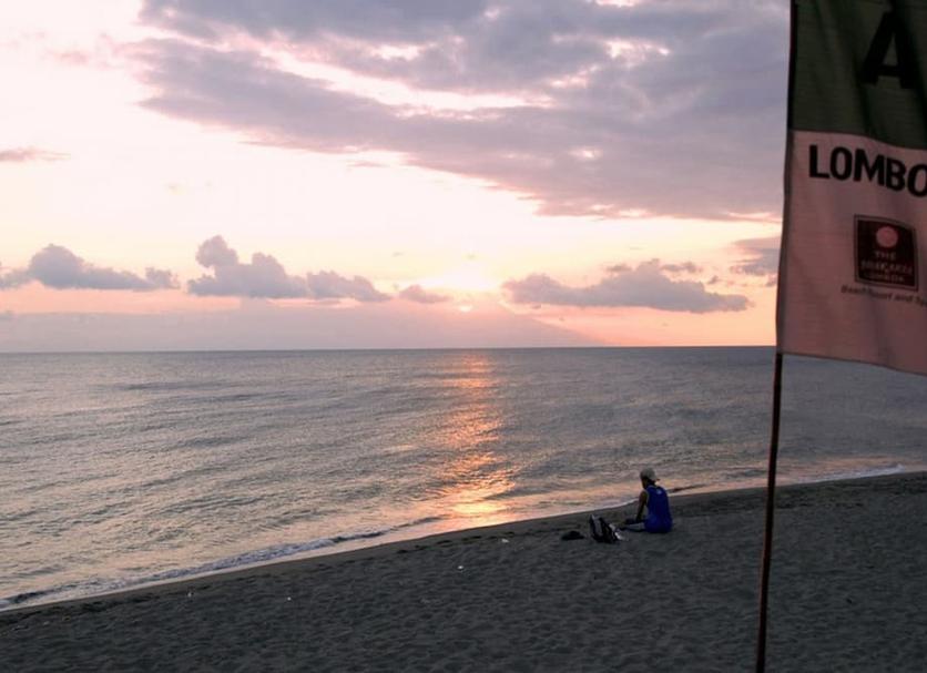 Pemandangan luar Foto