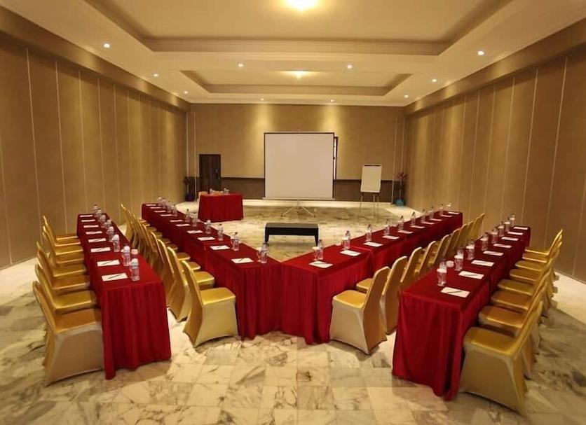 Ruang konferensi Foto