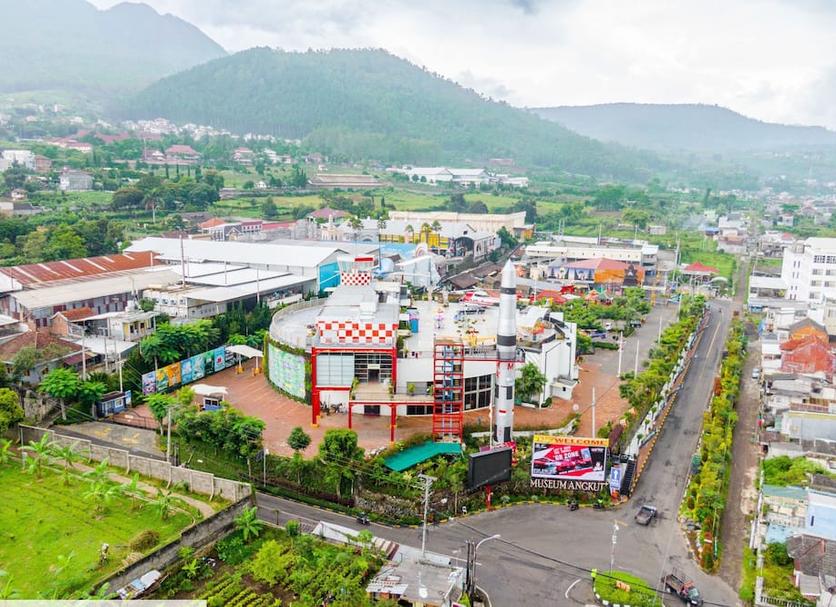Pemandangan luar Foto