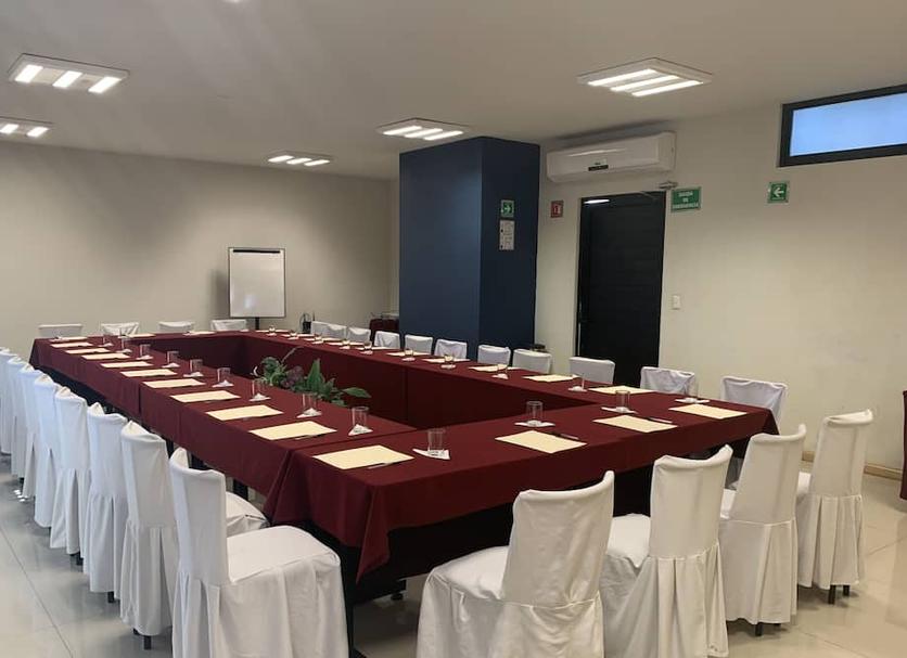 Ruang konferensi Foto