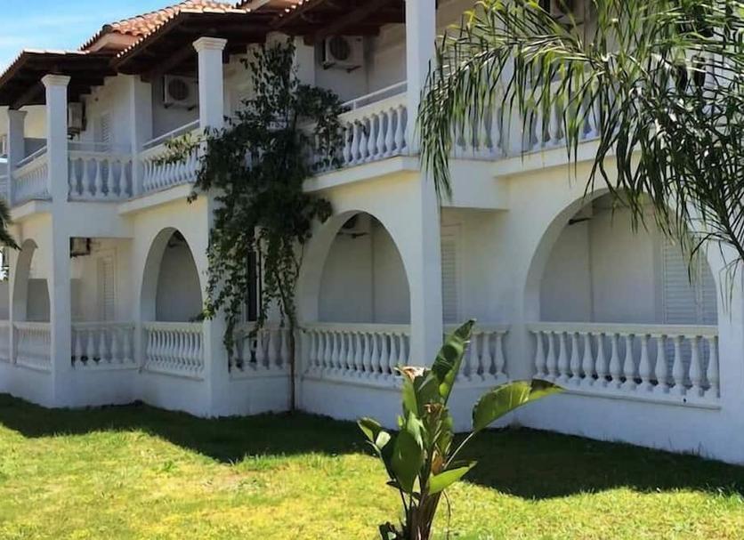 Pemandangan luar Foto