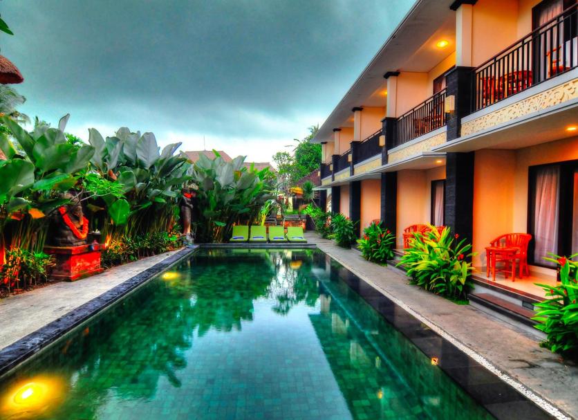 Kolam Foto
