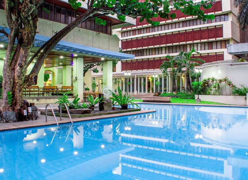 Kolam Foto
