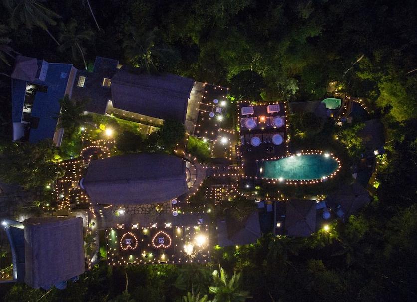Pemandangan luar Foto