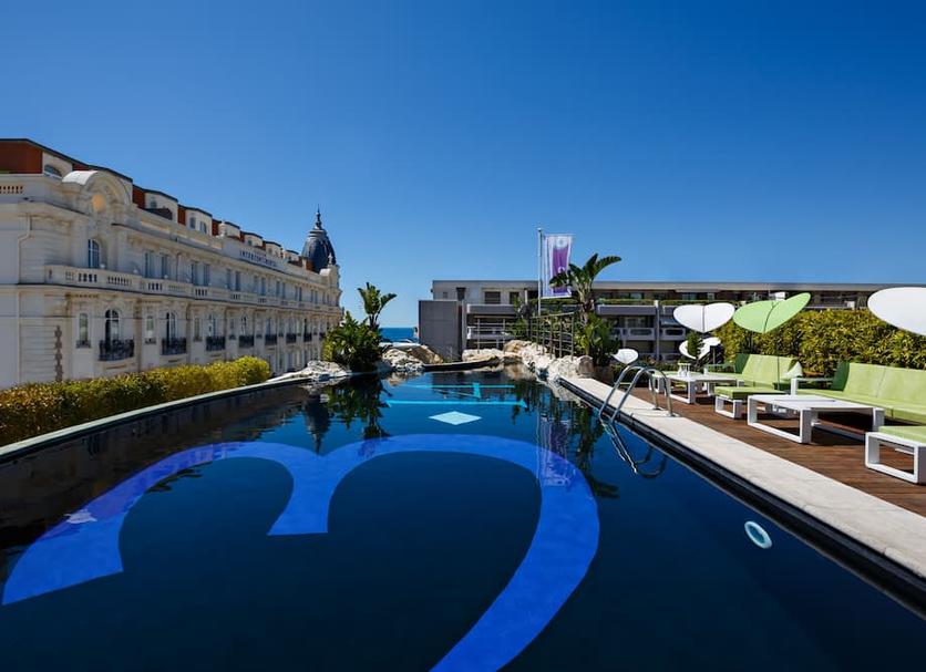 Kolam Foto