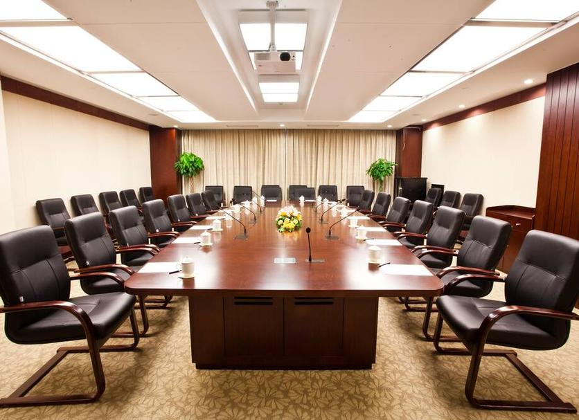 Ruang konferensi Foto