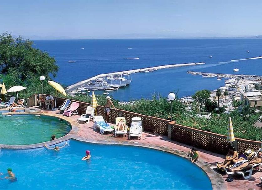 Kolam Foto