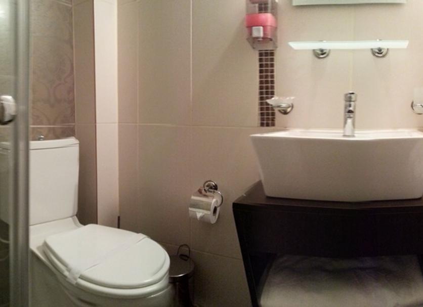 Kamar Mandi Foto