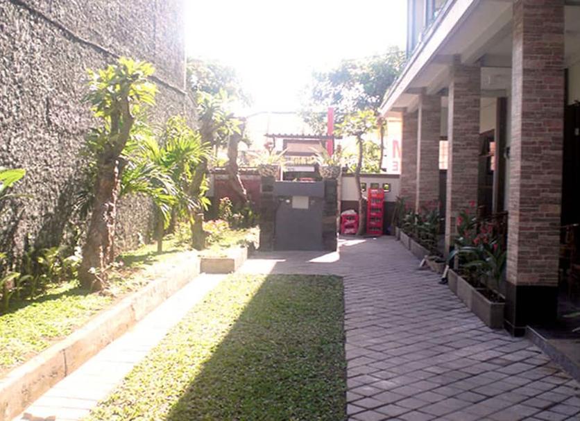 Pemandangan luar Foto