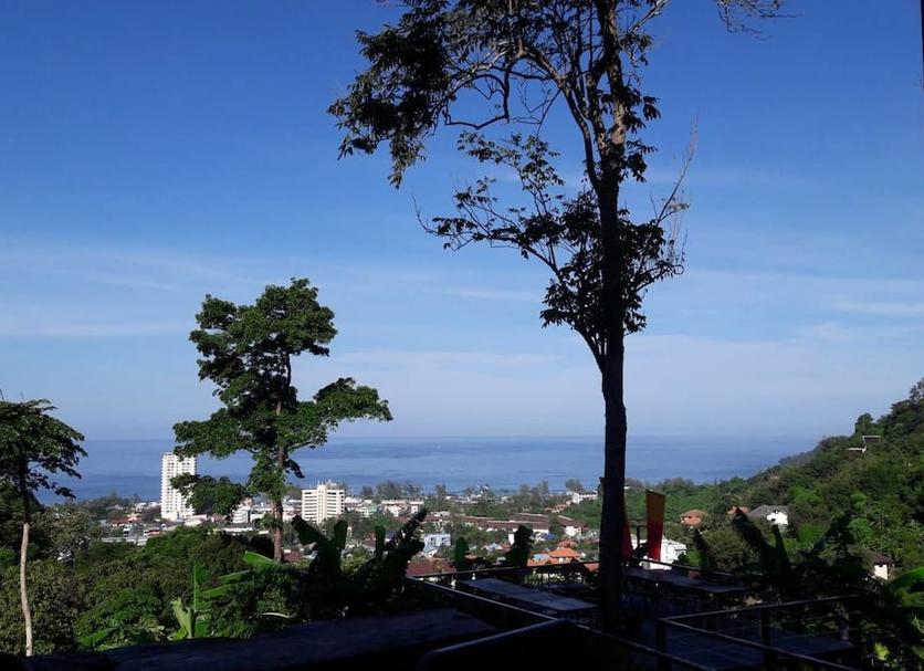 Pemandangan luar Foto