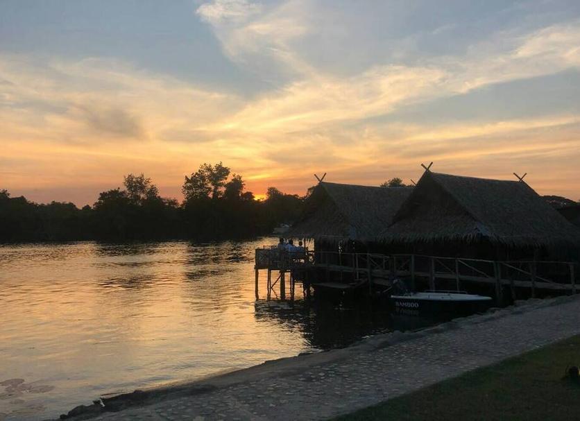 Pemandangan luar Foto