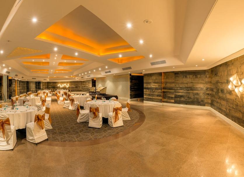 Aula serbaguna Foto