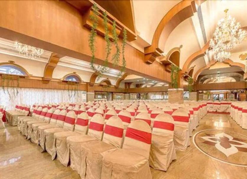 Ruang konferensi Foto