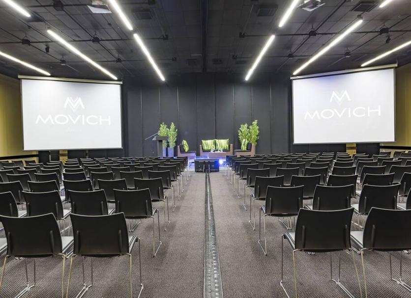 Ruang konferensi Foto