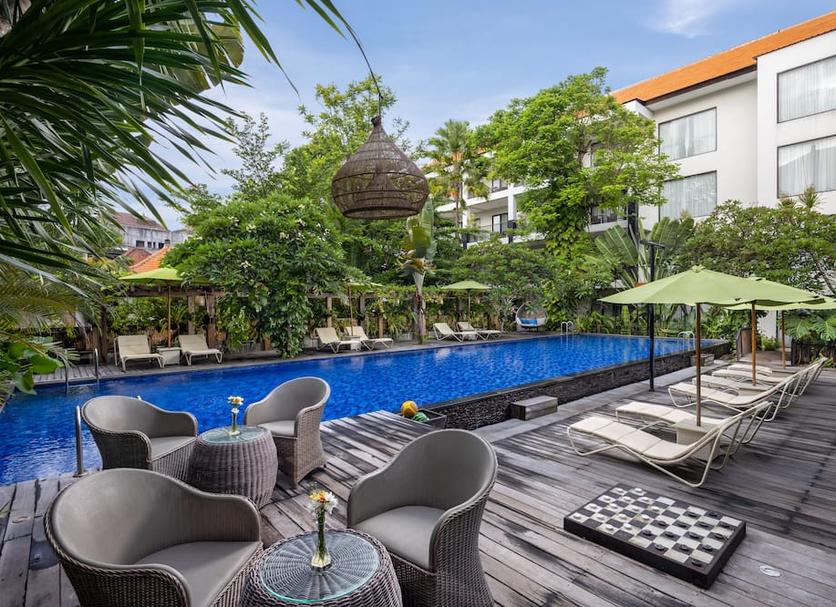 Kolam Foto