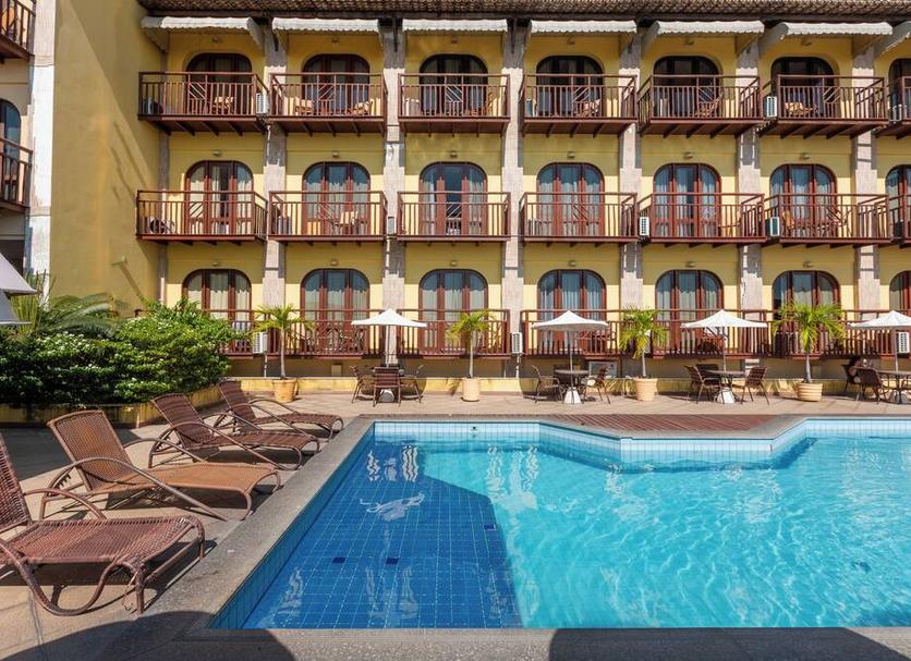 Kolam Foto