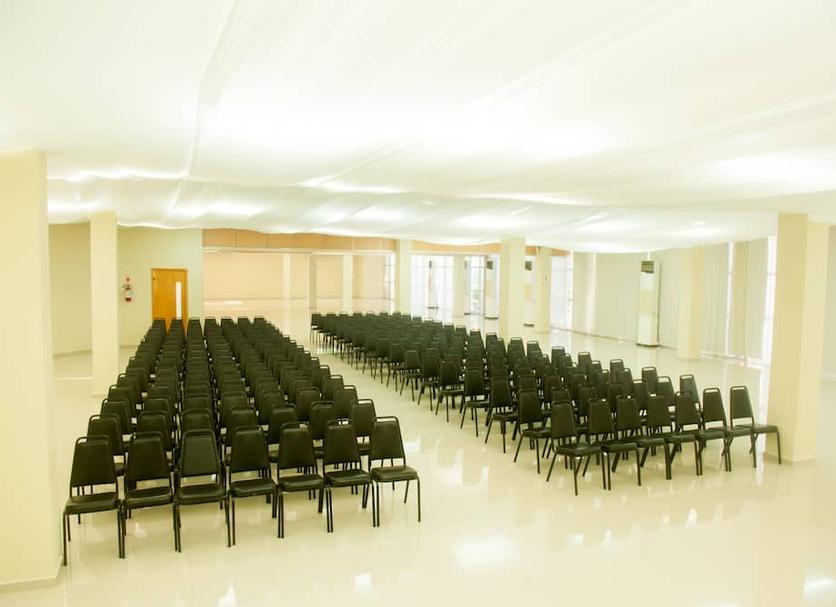 Ruang konferensi Foto