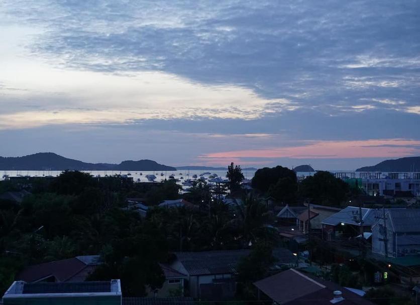 Pemandangan luar Foto