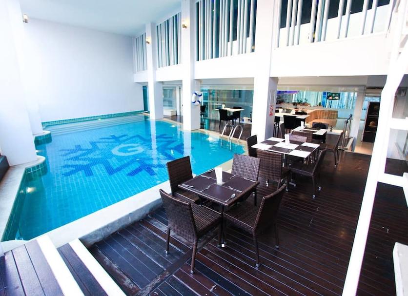 Kolam Foto