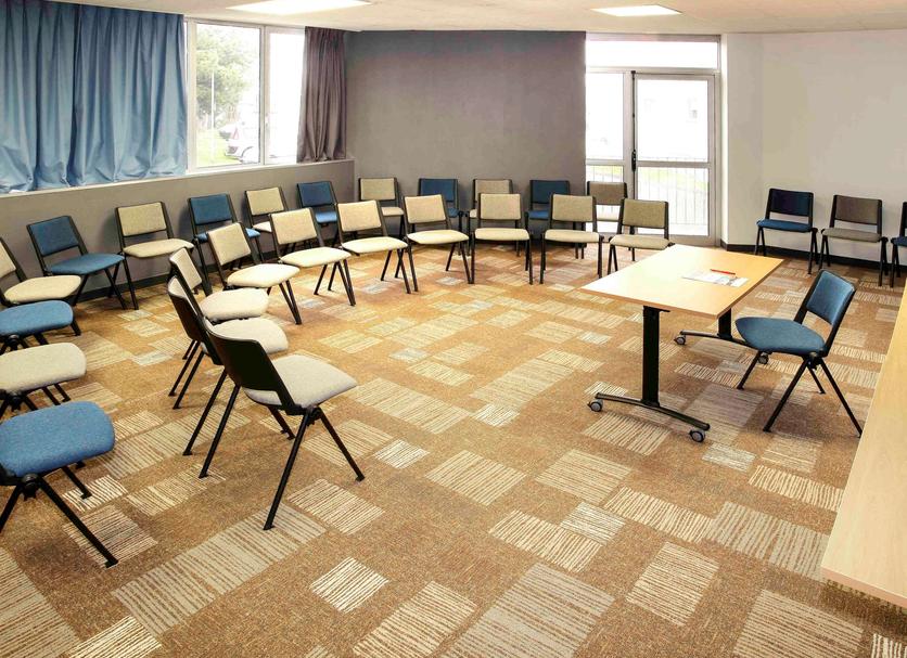 Ruang konferensi Foto