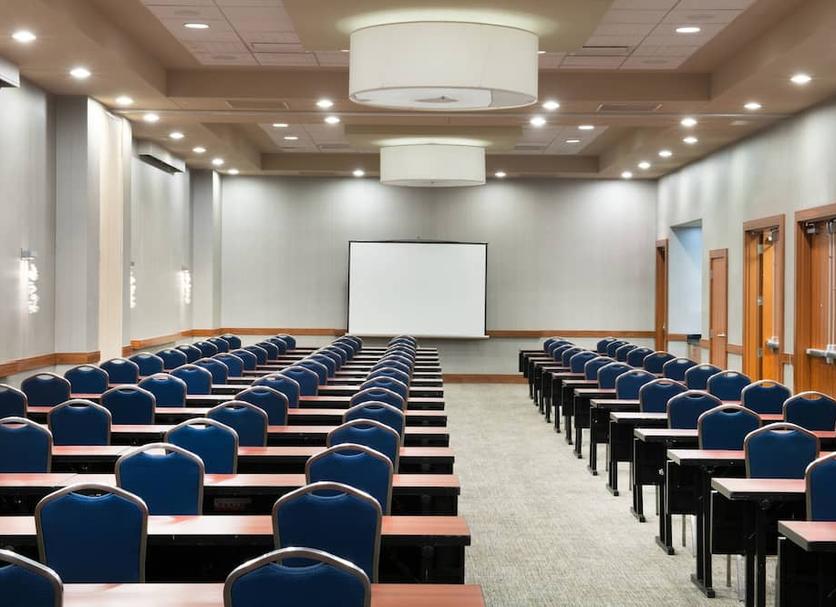 Ruang konferensi Foto