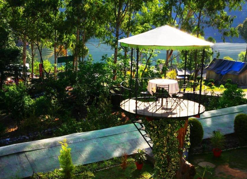 Pemandangan luar Foto