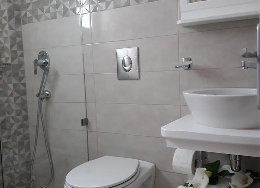 Kamar Mandi Foto