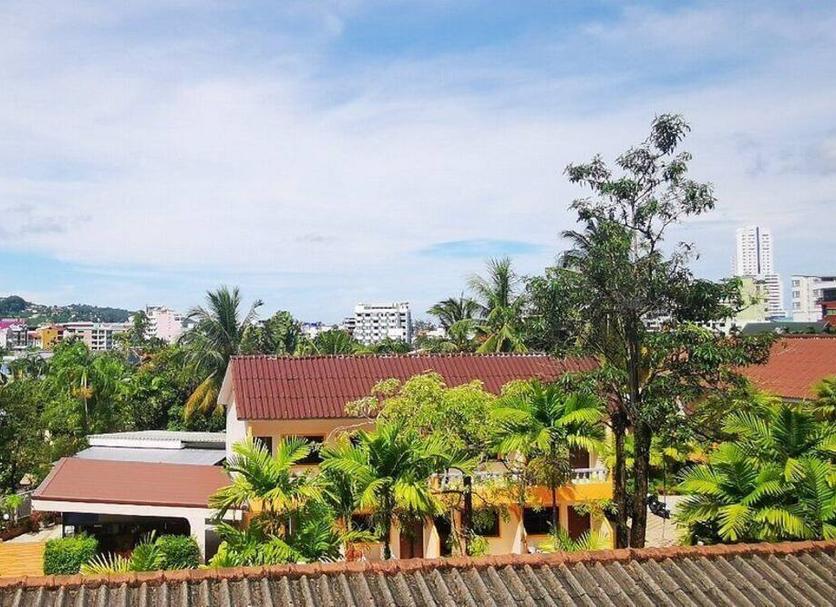 Pemandangan luar Foto