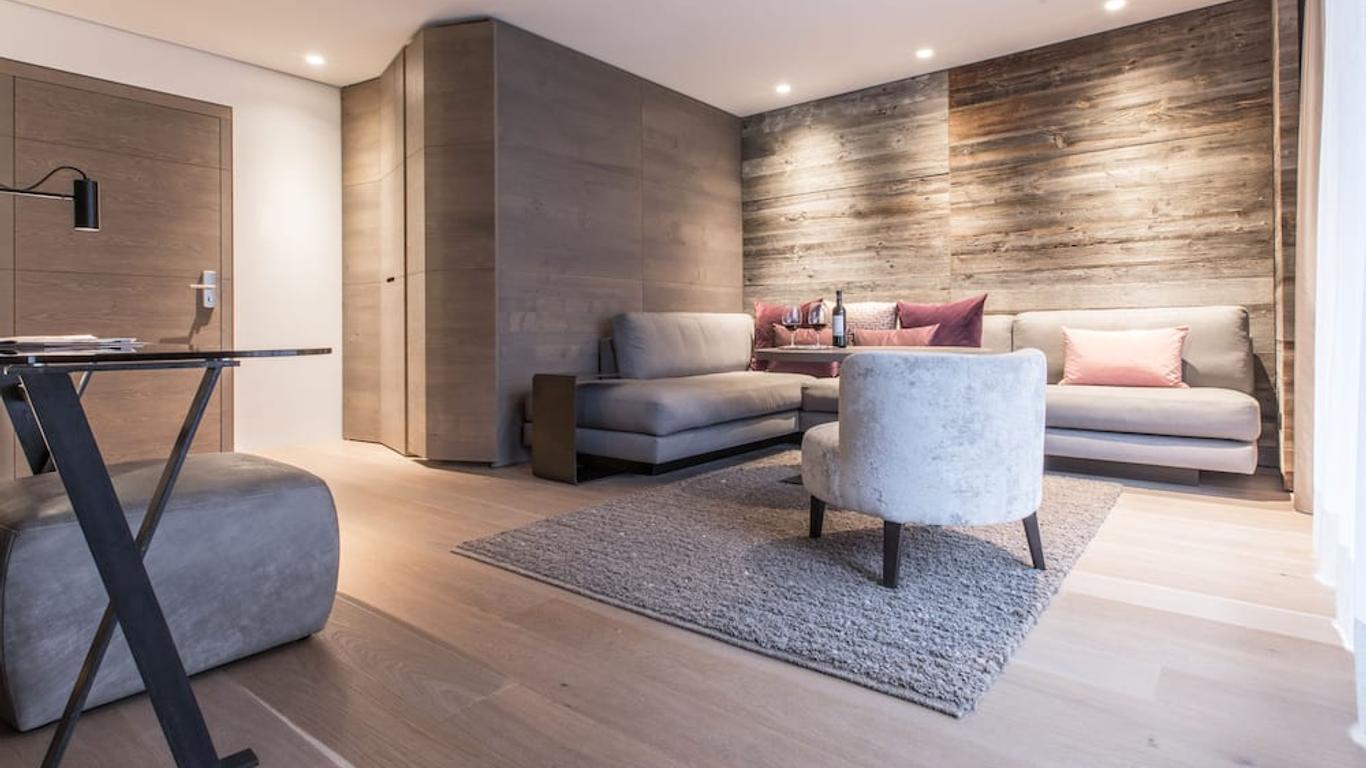 ElisabethHotel Premium Private Retreat- Adults only
