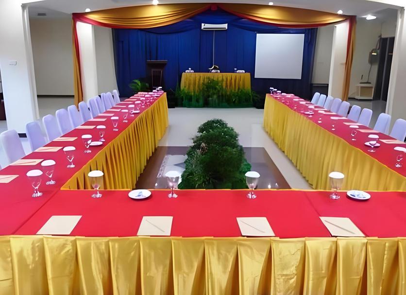 Ruang konferensi Foto
