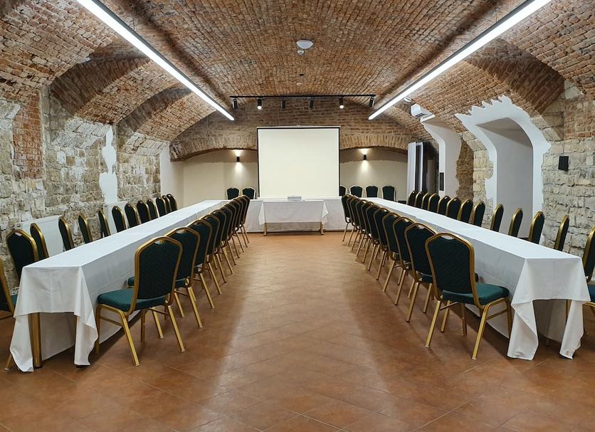 Ruang konferensi Foto