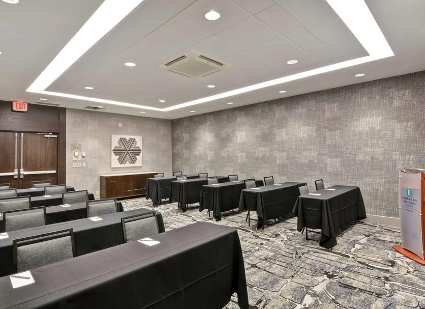 Ruang konferensi Foto