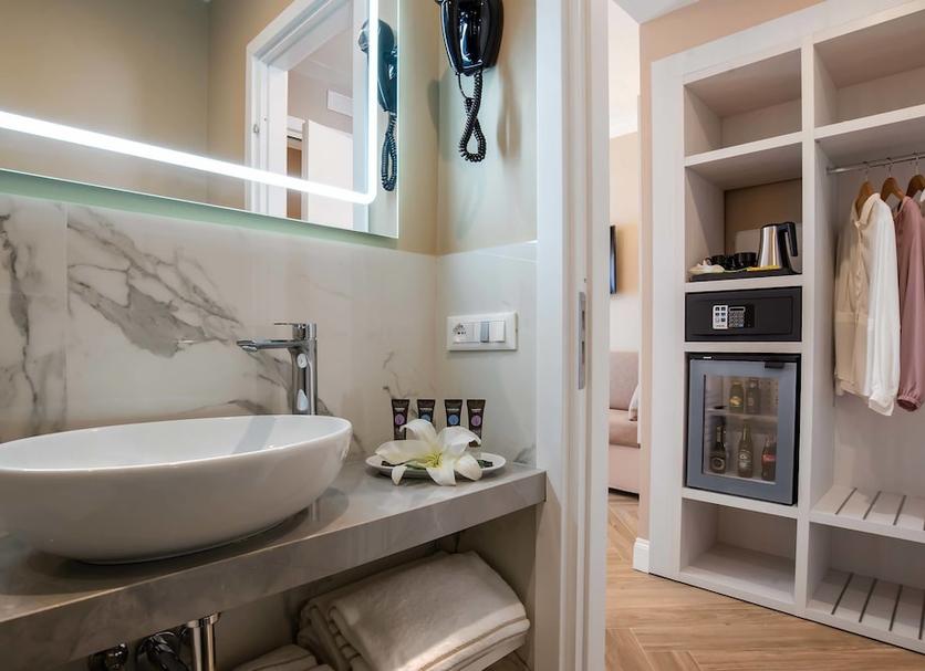Kamar Mandi Foto