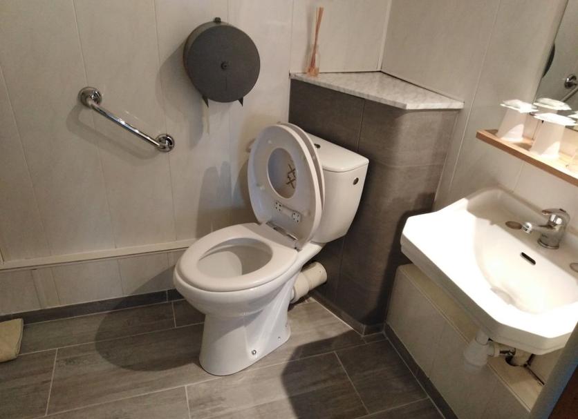 Kamar Mandi Foto