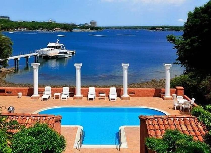 Kolam Foto