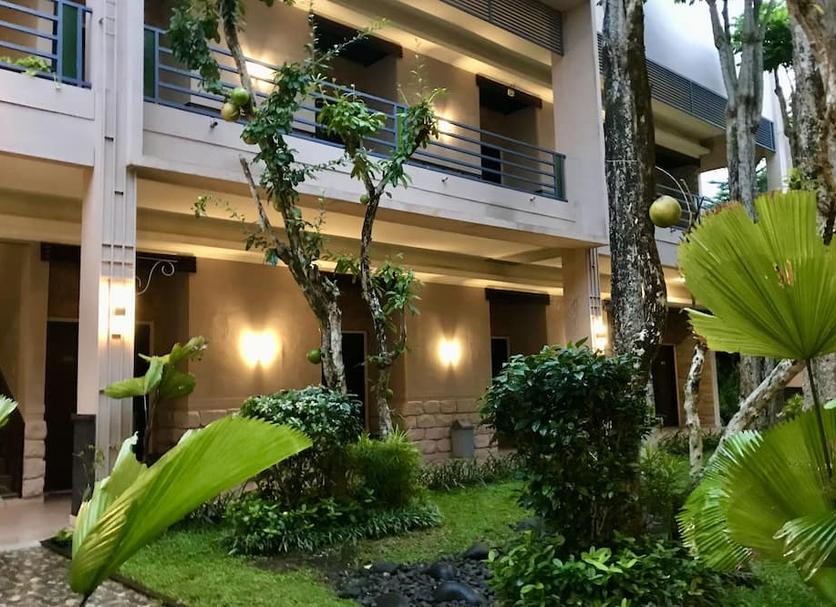 Pemandangan luar Foto