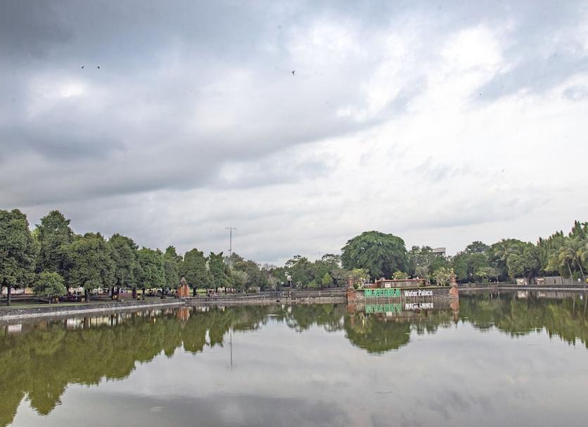 Pemandangan luar Foto