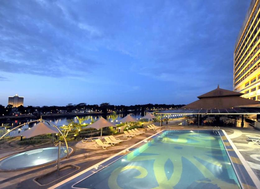 Kolam Foto