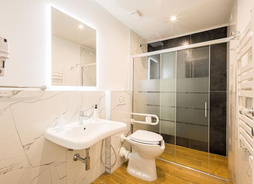 Kamar Mandi Foto