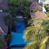 Pemandangan luar