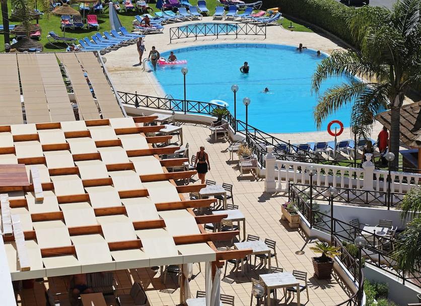 Kolam Foto