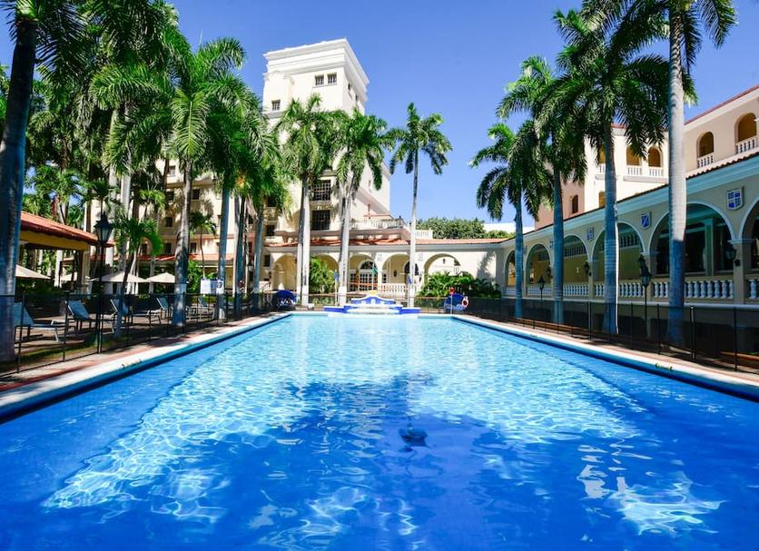 Kolam Foto